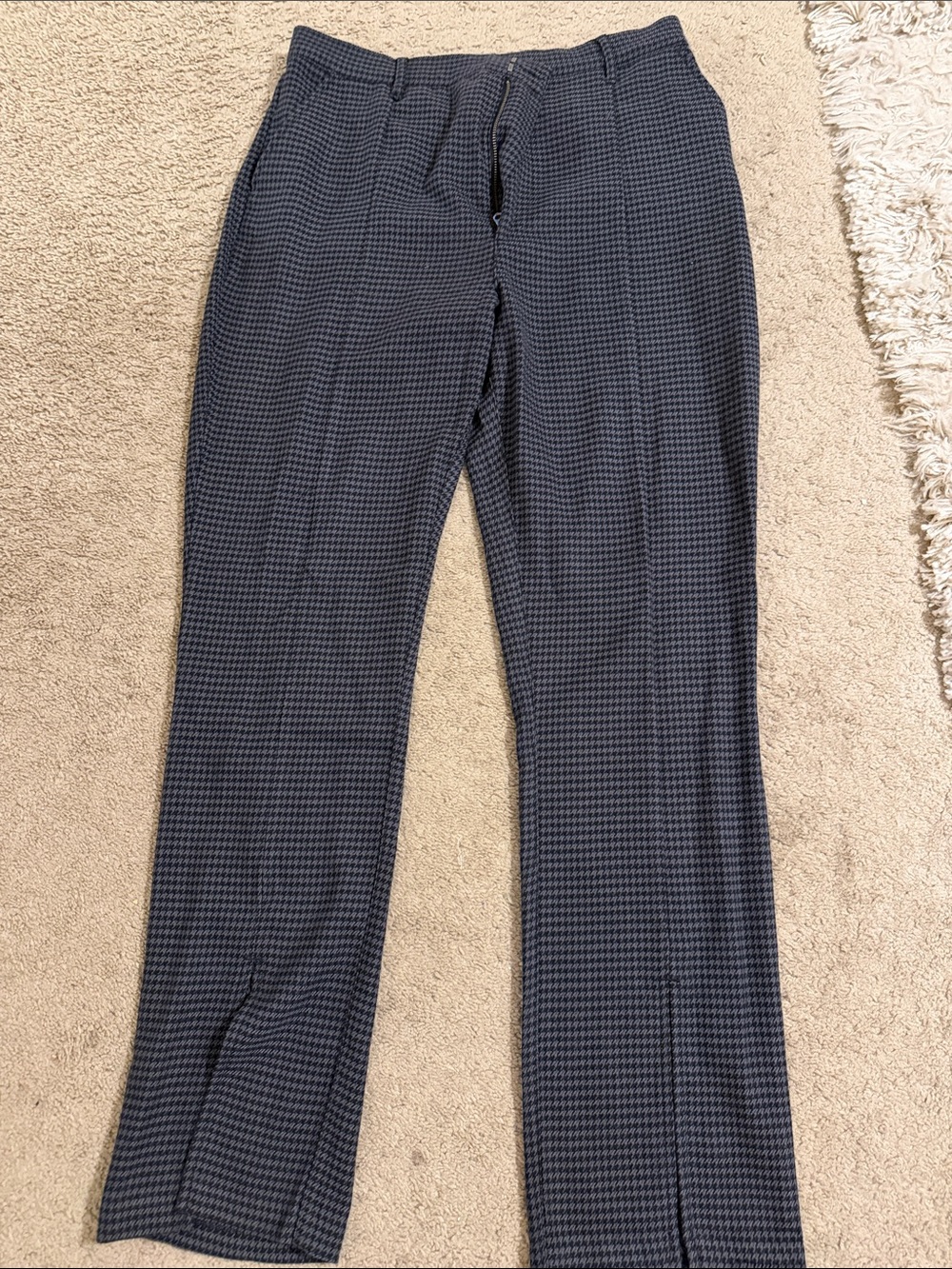 Abercrombie & Fitch Grey and Black Houndstooth Straight-Leg Pants